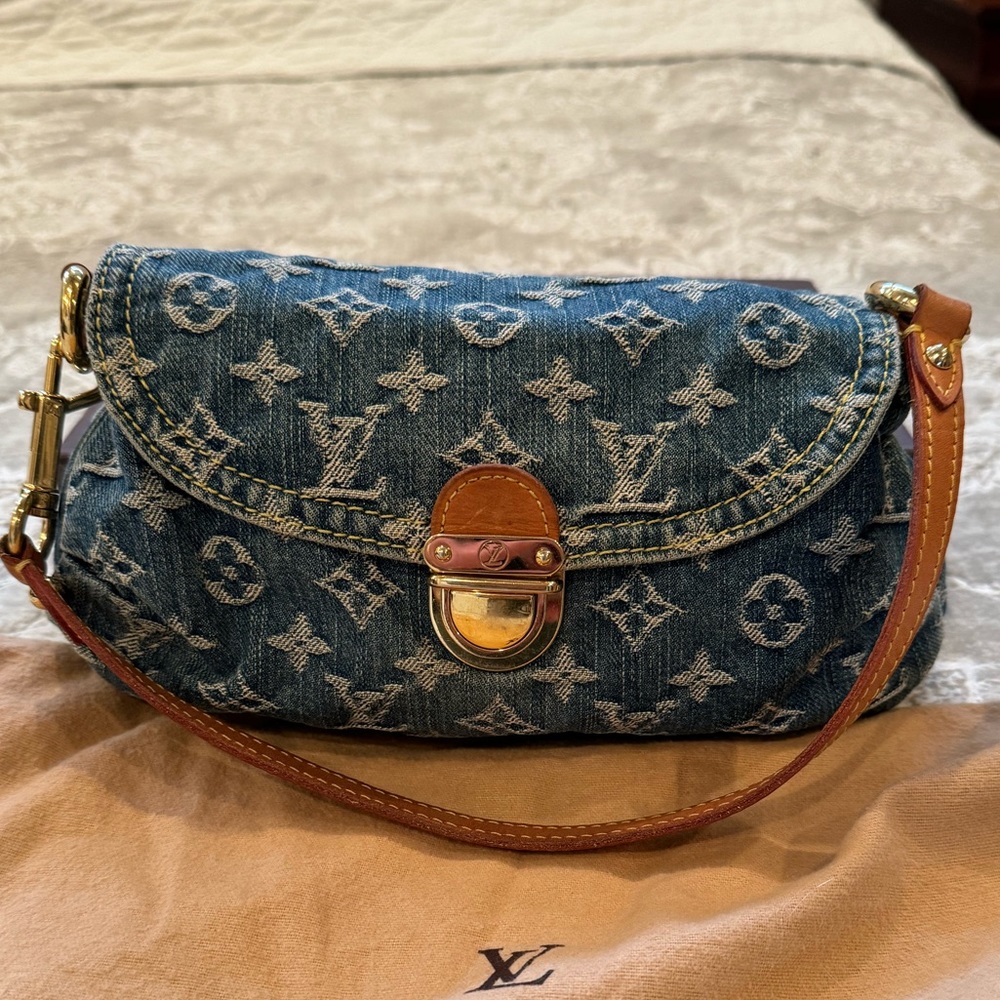 Louis Vuitton Mini Denim Pleaty